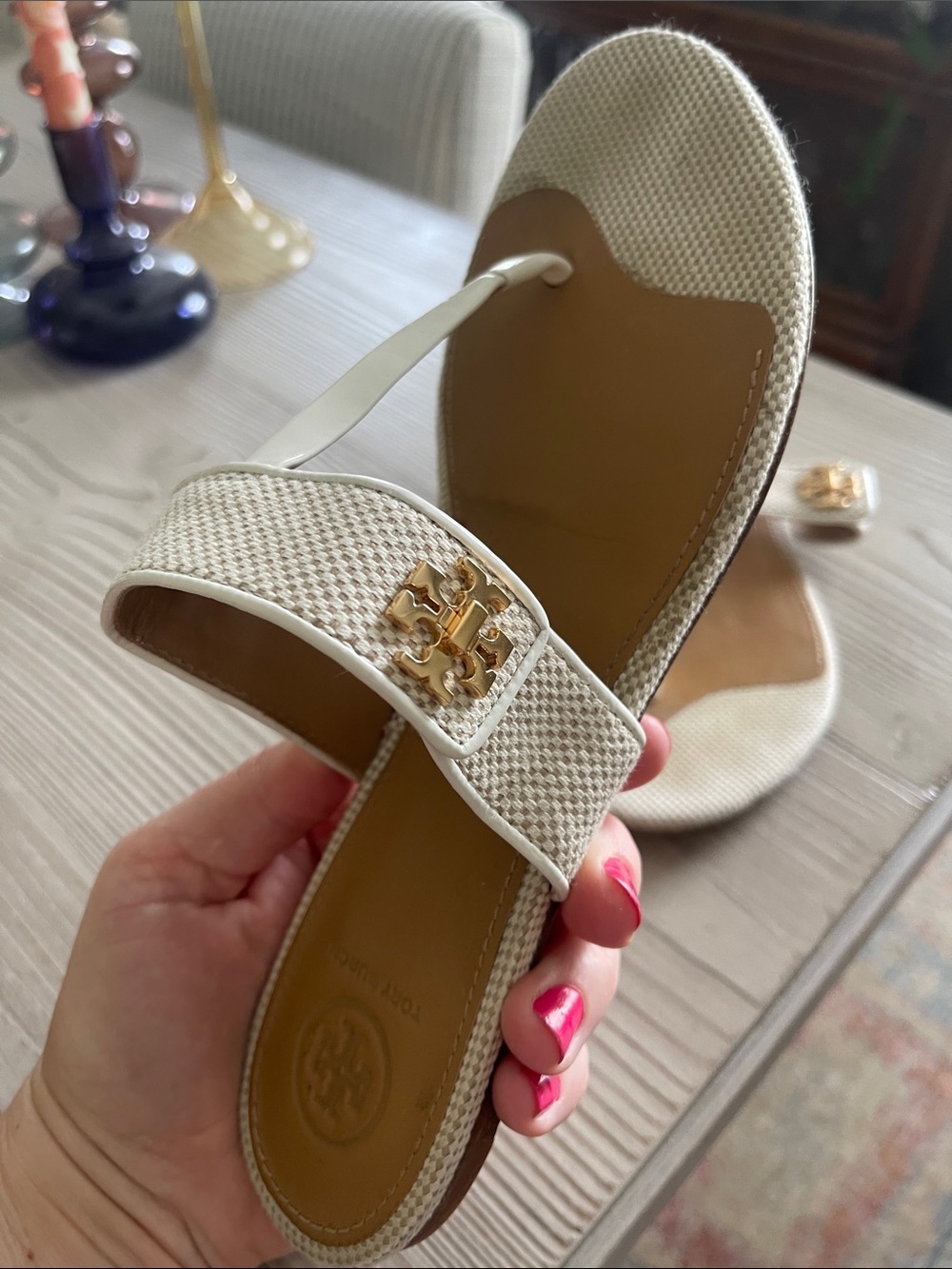 Tory Burch Cream Woven Thong Sandals with Gold Logo Accent - Picture 2 of 5